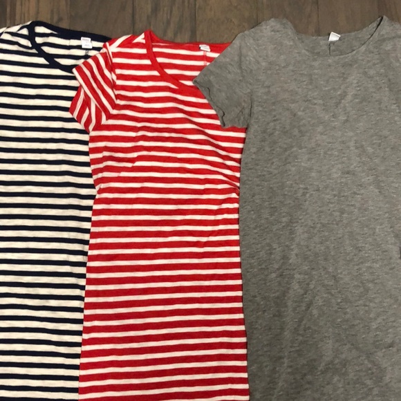 Old navy classic t-shirt dresses - Picture 2 of 2